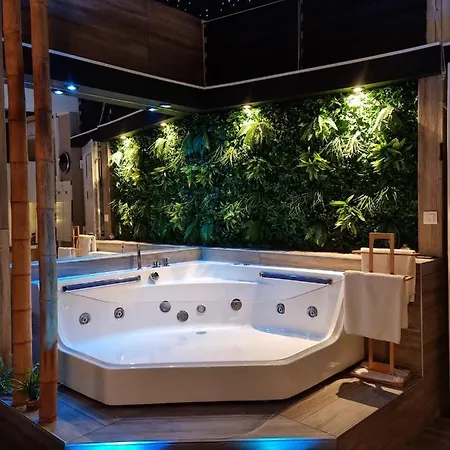 Glamour Wellness Pensión *
